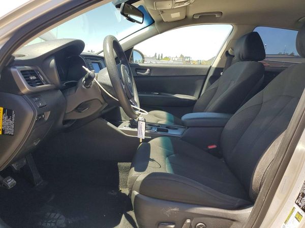 2016 KIA OPTIMA GL
