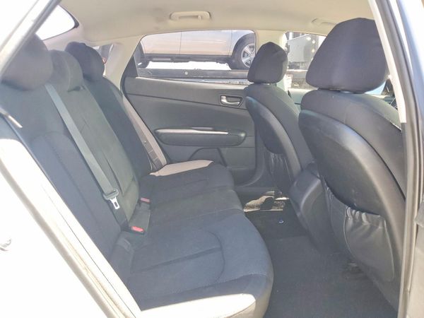 2016 KIA OPTIMA GL
