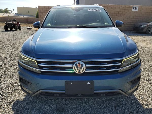 2018 VOLKSWAGEN TIGUAN 4Motion SEL Premium