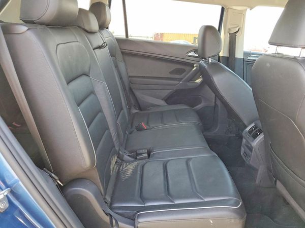 2018 VOLKSWAGEN TIGUAN 4Motion SEL Premium