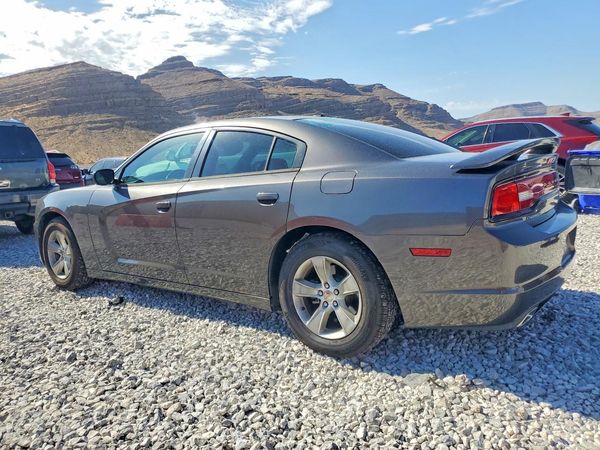 2014 DODGE CHARGER SE