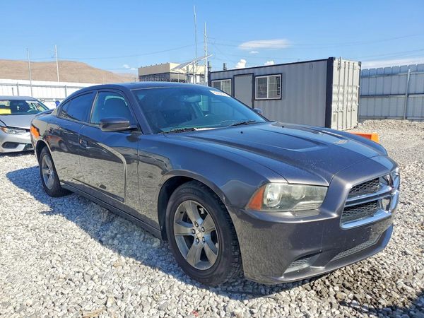 2014 DODGE CHARGER SE