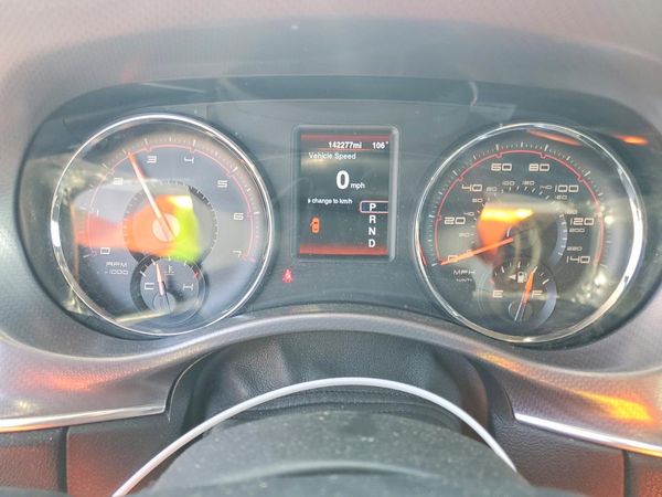2014 DODGE CHARGER SE