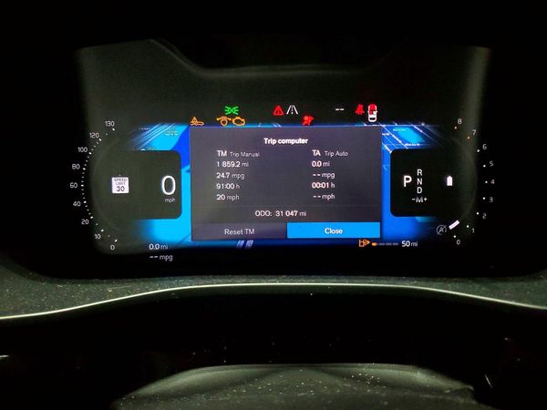 2025 VOLVO XC40 Plus Bright