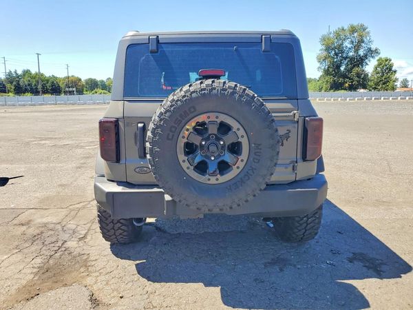 2025 FORD BRONCO Base