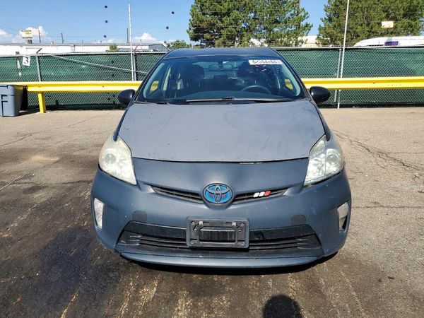 2014 TOYOTA PRIUS