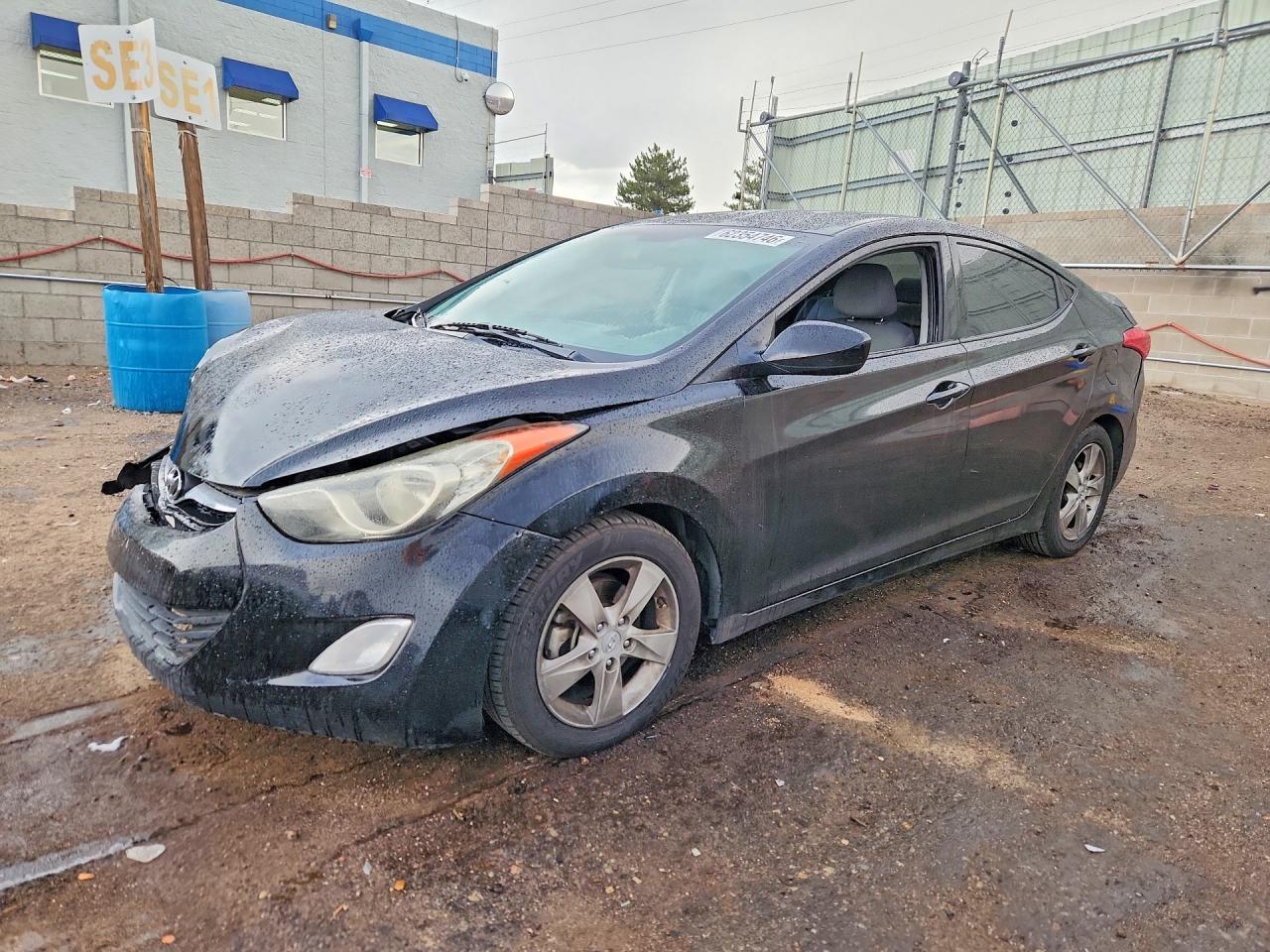 2013 HYUNDAI ELANTRA