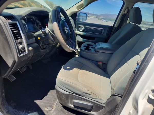 2013 RAM 1500 SLT