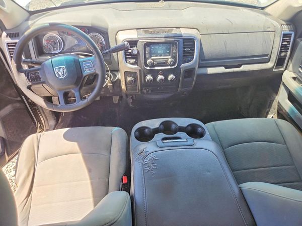 2013 RAM 1500 SLT