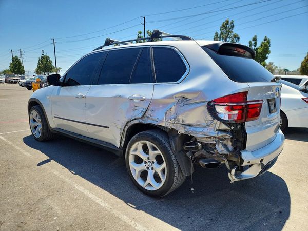 2013 BMW X5 xDrive50i