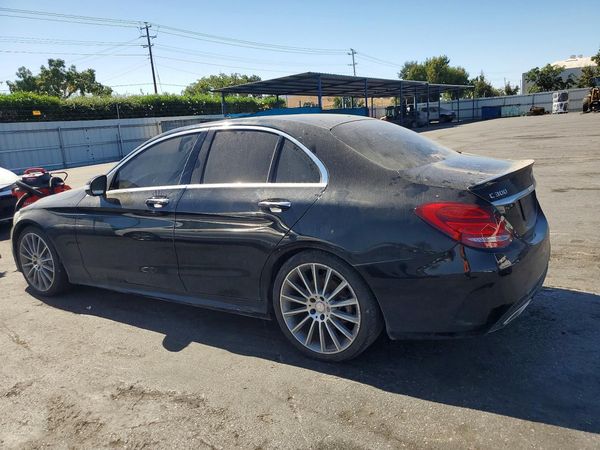 2015 MERCEDES-BENZ C Base