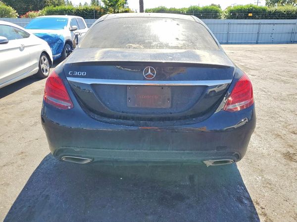 2015 MERCEDES-BENZ C Base
