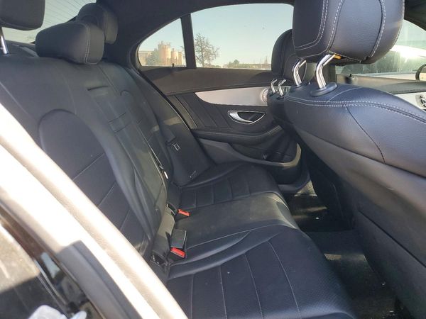 2015 MERCEDES-BENZ C Base