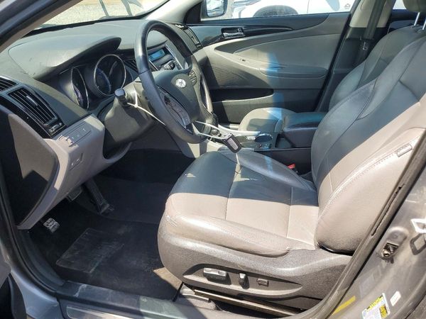 2013 HYUNDAI SONATA