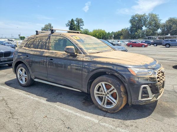 2024 AUDI Q5 E