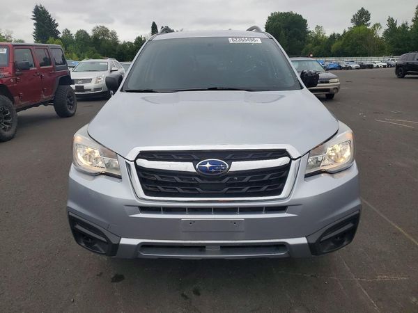 2018 SUBARU FORESTER Base P