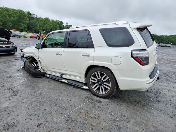 2022 TOYOTA 4RUNNER Limited