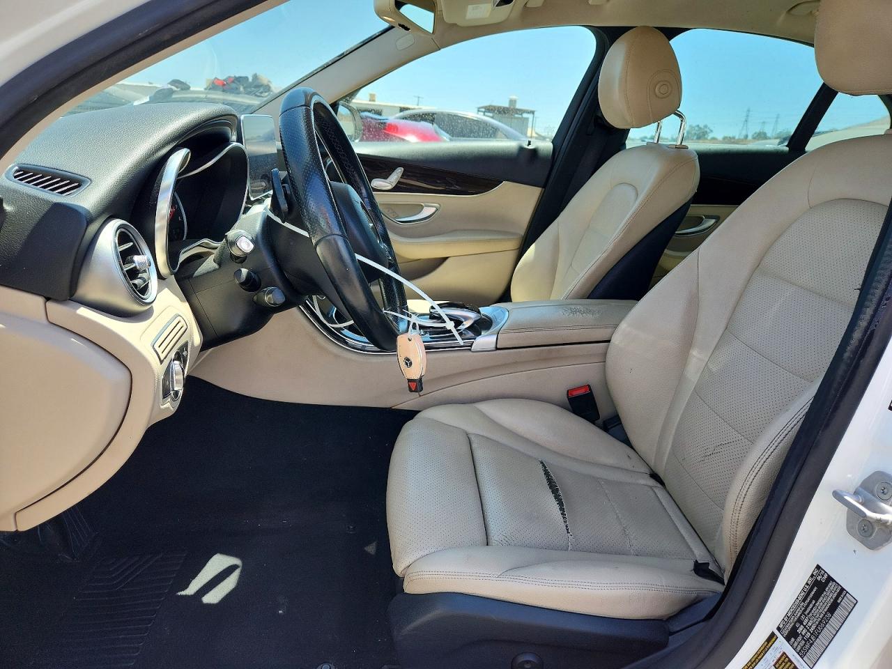 2015 MERCEDES-BENZ C Base