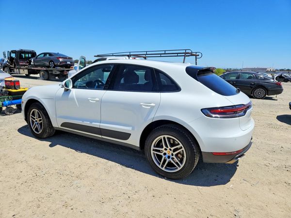2019 PORSCHE MACAN