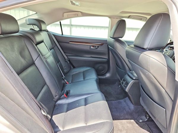 2015 LEXUS ES 350