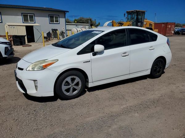 2014 TOYOTA PRIUS