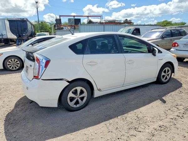 2014 TOYOTA PRIUS
