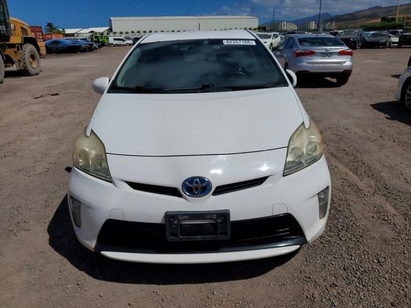 2014 TOYOTA PRIUS