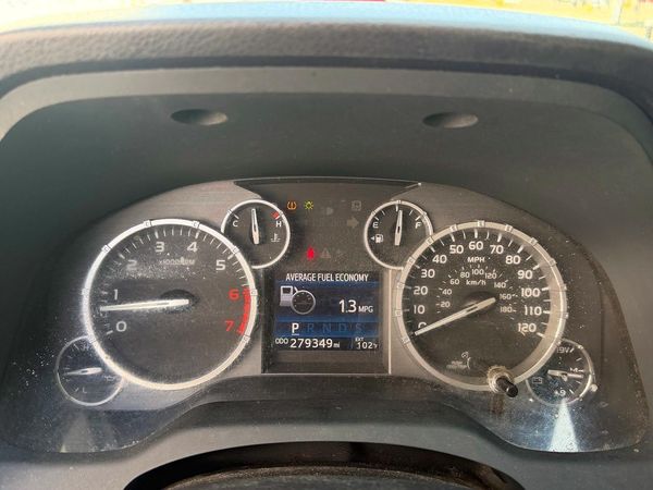 2015 TOYOTA TUNDRA Platinum Grade