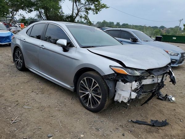 2019 TOYOTA CAMRY L/LE/SE/XLE — Passenger 3/4