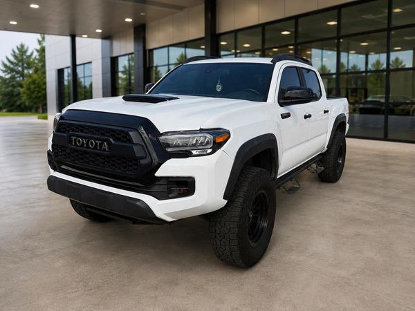 2019 TOYOTA TACOMA SR5