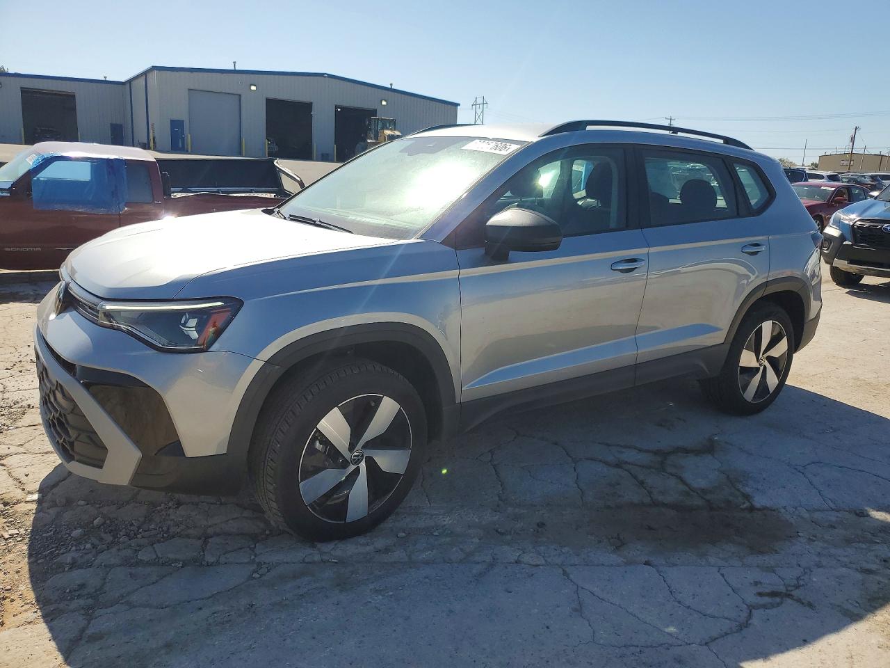 2025 VOLKSWAGEN TAOS
