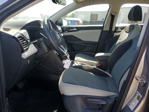2025 VOLKSWAGEN TAOS