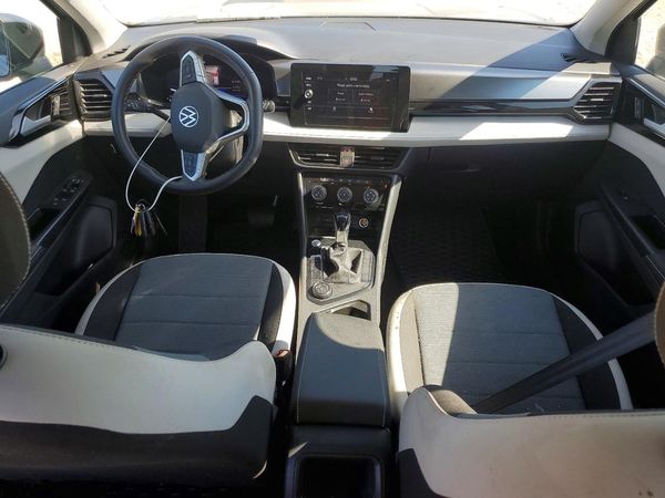 2025 VOLKSWAGEN TAOS