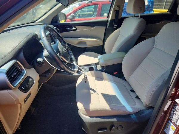 2020 KIA SORENTO L, LX, S