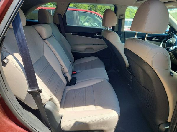 2020 KIA SORENTO L, LX, S