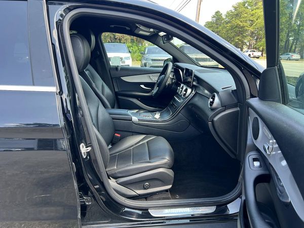 2022 MERCEDES-BENZ GLC GLC300 4MATIC