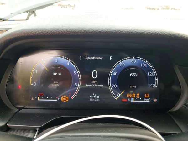 2025 JEEP GRAND CHEROKEE Laredo, Altitude