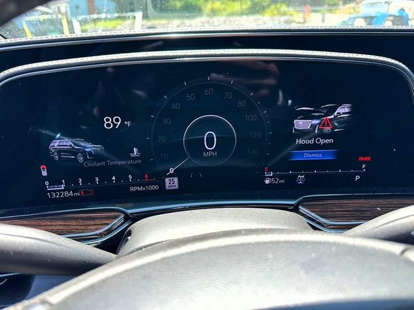 2023 CADILLAC ESCALADE Premium Luxury