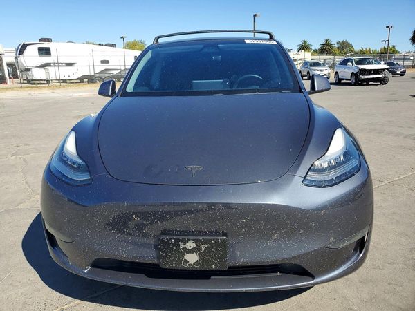 2020 TESLA MODEL Y