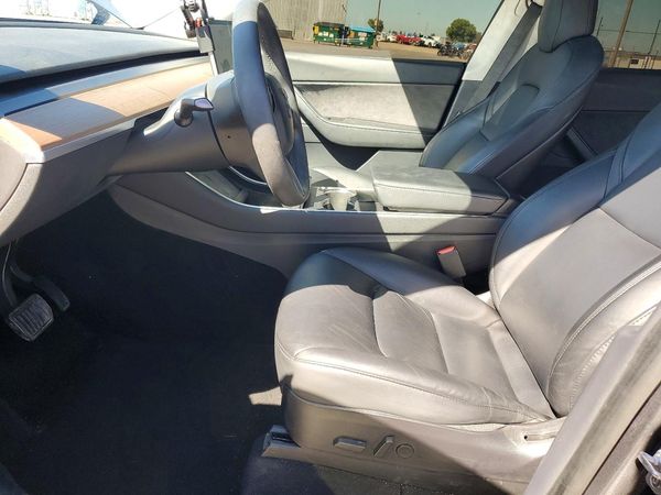 2020 TESLA MODEL Y