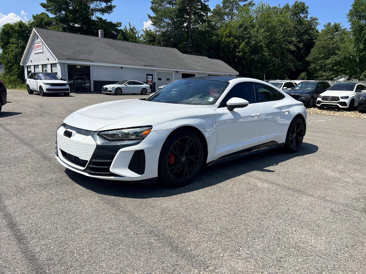 2022 AUDI E-TRON GT quattro Premium Plus