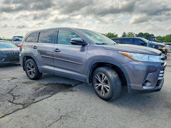 2019 TOYOTA HIGHLANDER