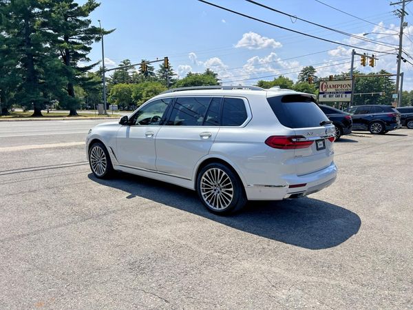 2022 BMW X7 xDrive40i
