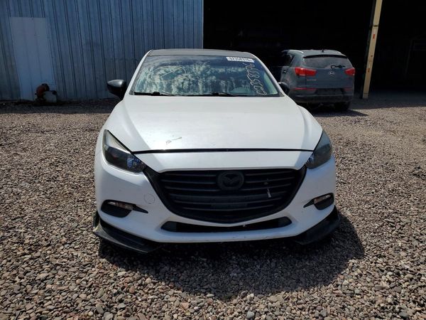 2018 MAZDA 3