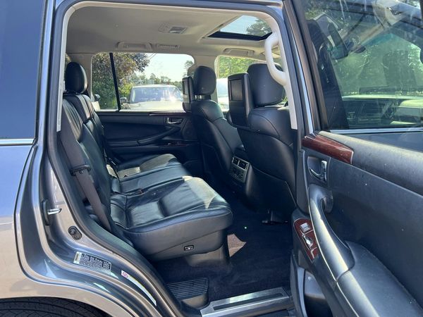 2013 LEXUS LX 570