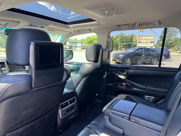 2013 LEXUS LX 570