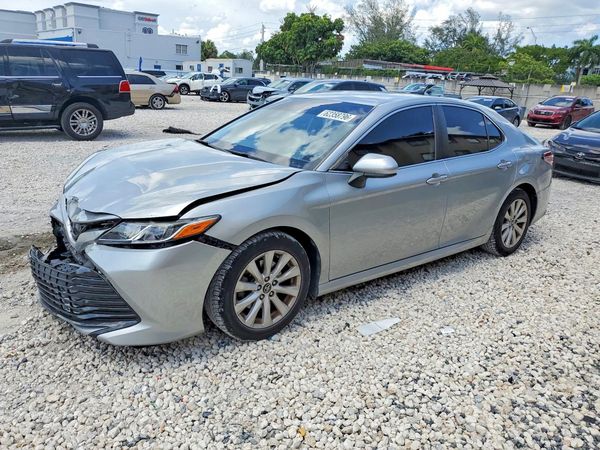 2020 TOYOTA CAMRY