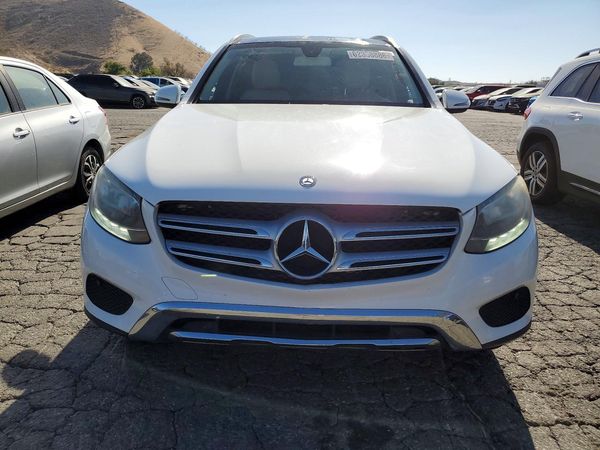 2016 MERCEDES-BENZ GLC GLC300