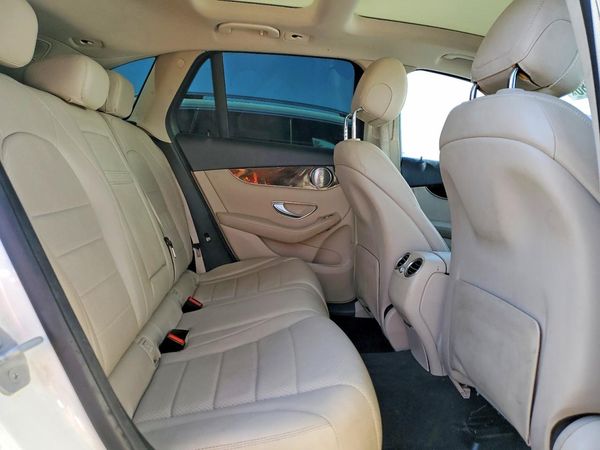 2016 MERCEDES-BENZ GLC GLC300