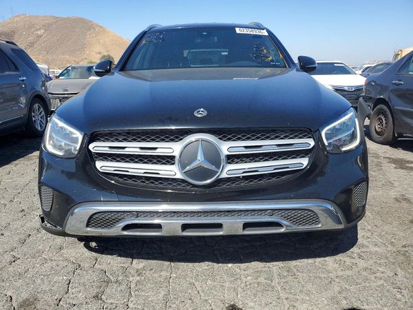 2021 MERCEDES-BENZ GLC GLC300